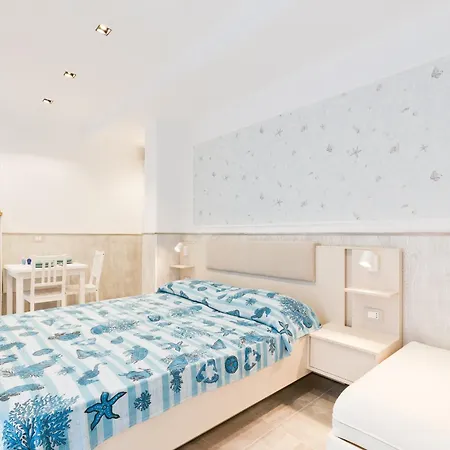 Apartment Sovramare - & *